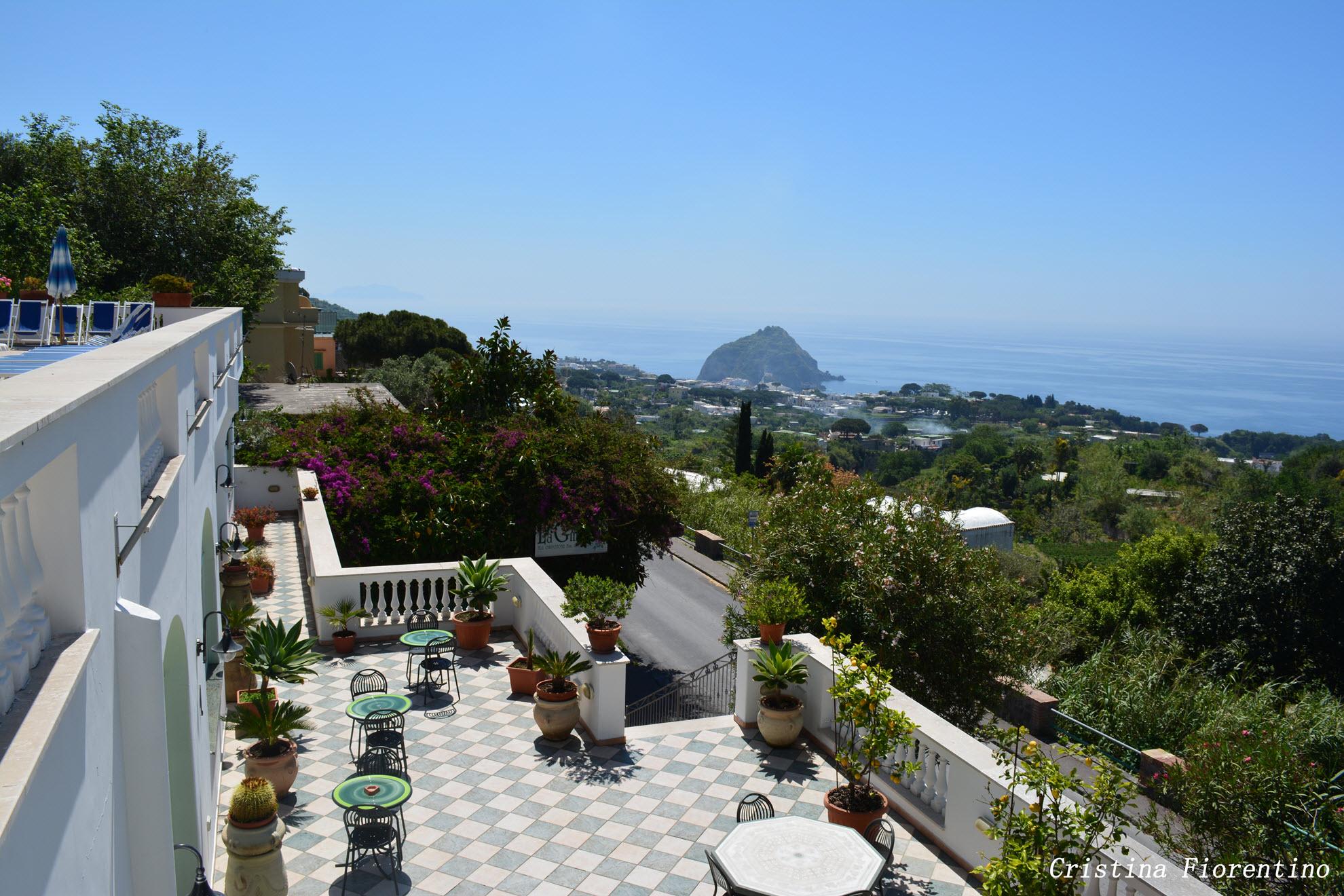 ホテル ラ ジネストラ Forio di Ischia エクステリア 写真